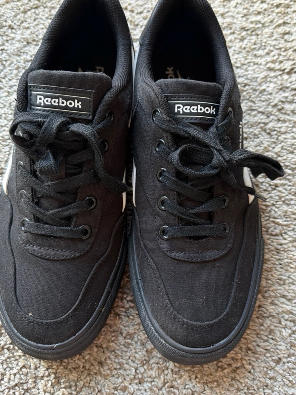 Reebok Classic Black Low-Top Sneakers